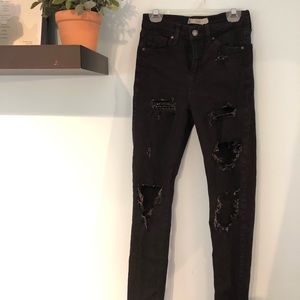 Top shop Black Distressed Jamie Jeans